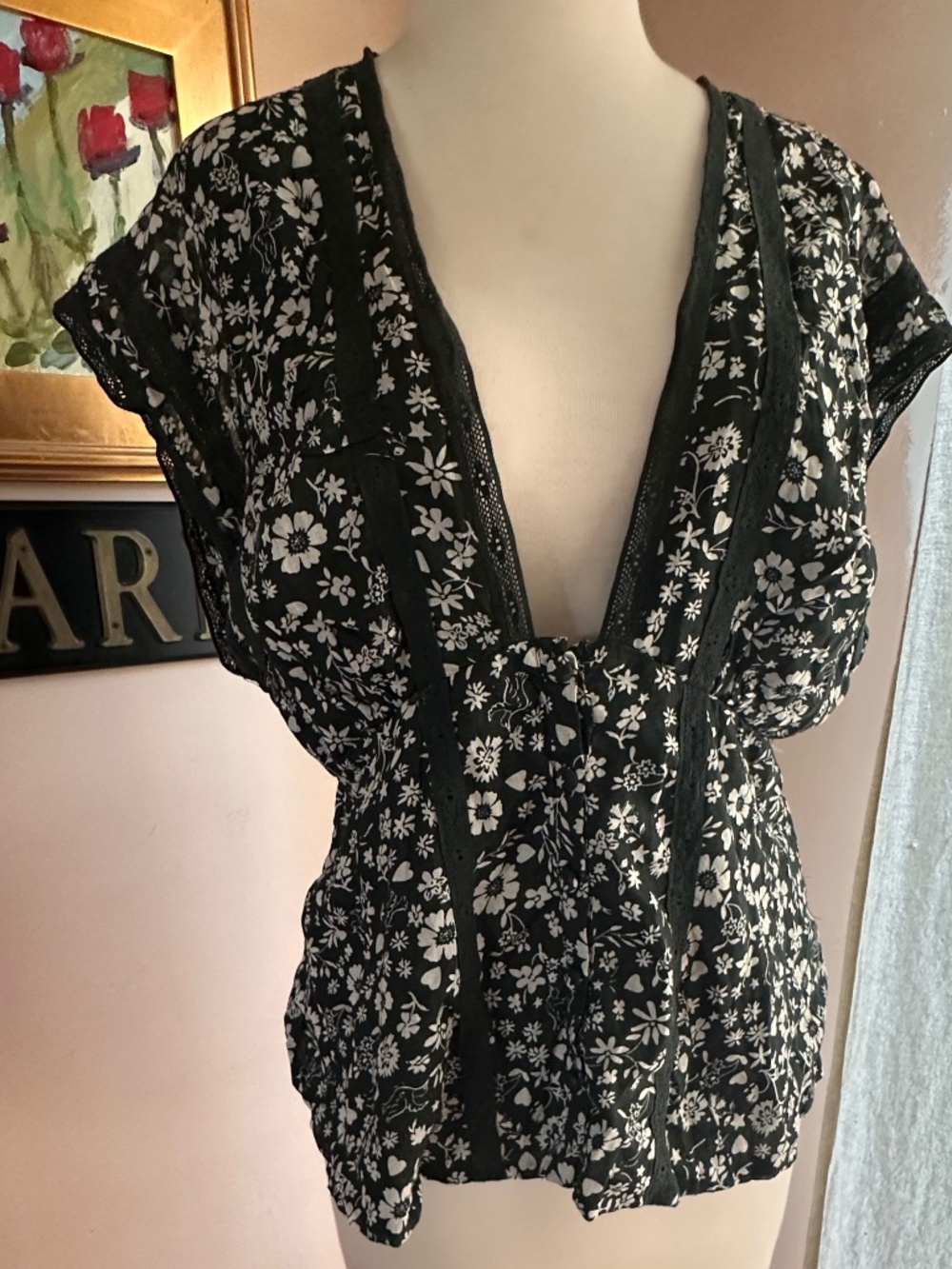 NWT Free People Black and White Floral Print Fitted Top Size L